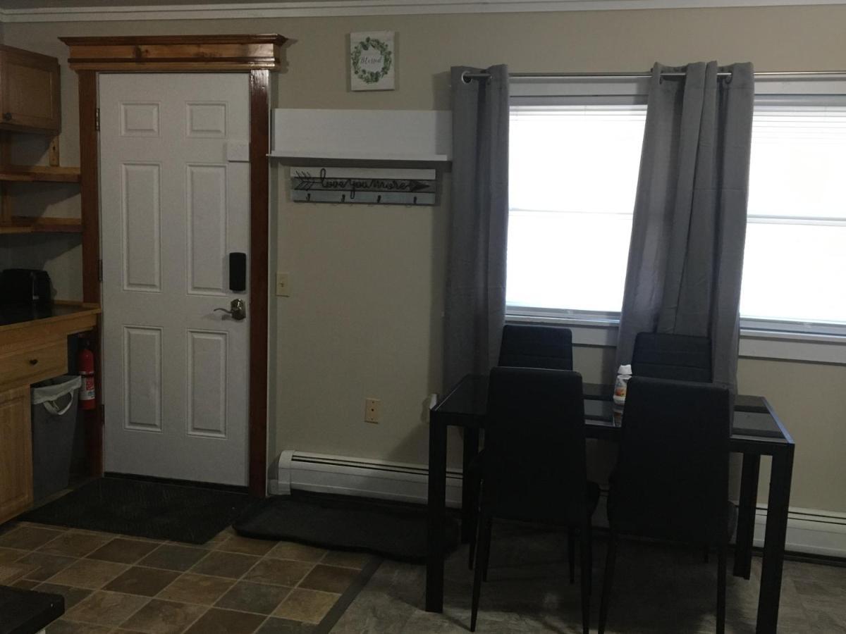 Just Like Being At Home- Newly Renovated Unit North Troy Экстерьер фото