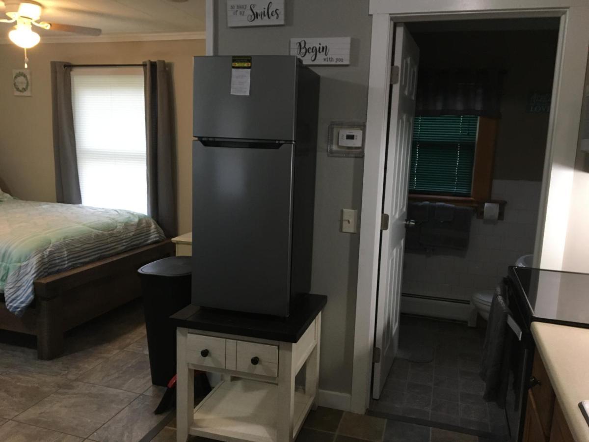 Just Like Being At Home- Newly Renovated Unit North Troy Экстерьер фото
