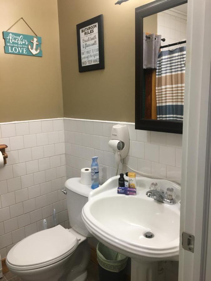 Just Like Being At Home- Newly Renovated Unit North Troy Экстерьер фото