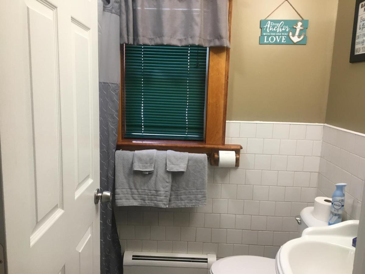 Just Like Being At Home- Newly Renovated Unit North Troy Экстерьер фото